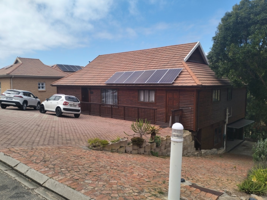 3 Bedroom Property for Sale in Dolphin Creek Golf Estate Western Cape